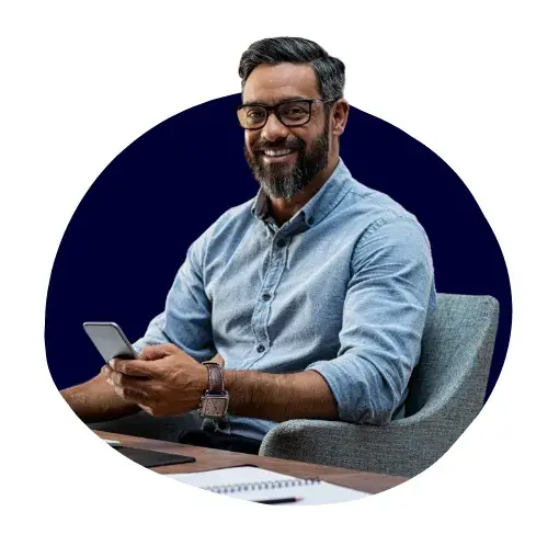 Revisamos y redactamos todos los contratos.
